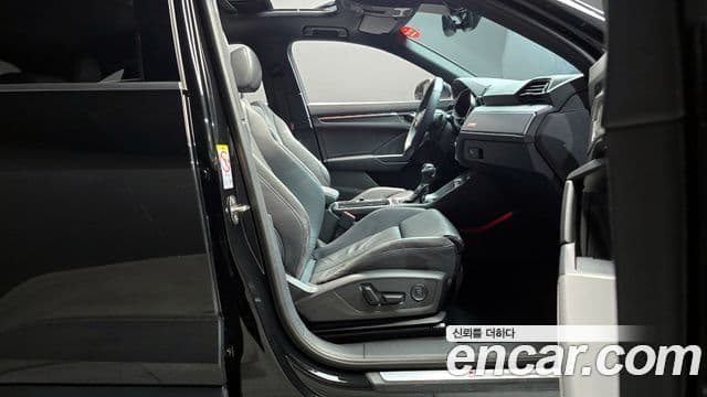 Audi Q3 (F3) 35 TDI Premium Sportback, 2023 10