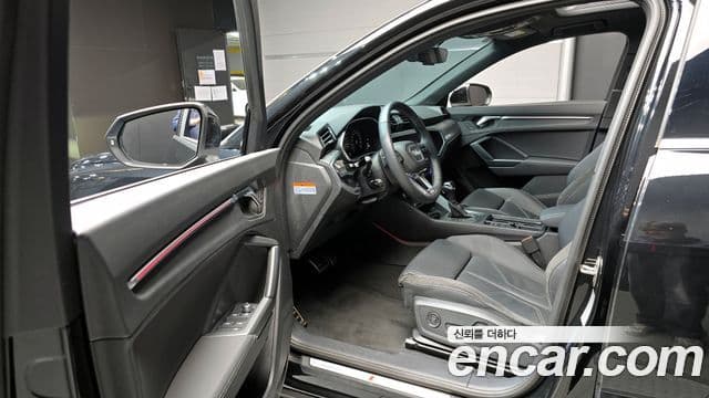 Audi Q3 (F3) 35 TDI Premium Sportback, 2023 11