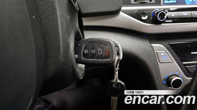 Hyundai Avante AD Style, 2017 16