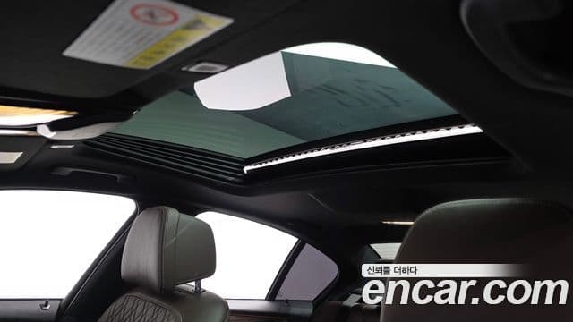 BMW 5시리즈 (G30) 520d M Sport Plus, 2017 19