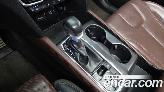 Hyundai Santa Fe TM Inspiration, 2019 9