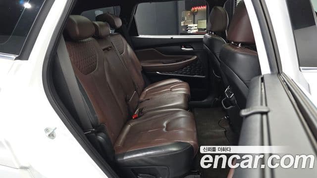 Hyundai Santa Fe TM Inspiration, 2019 12