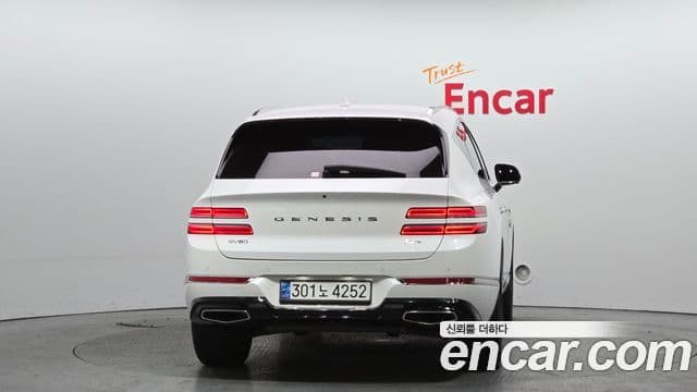 Genesis GV80, 2021 4