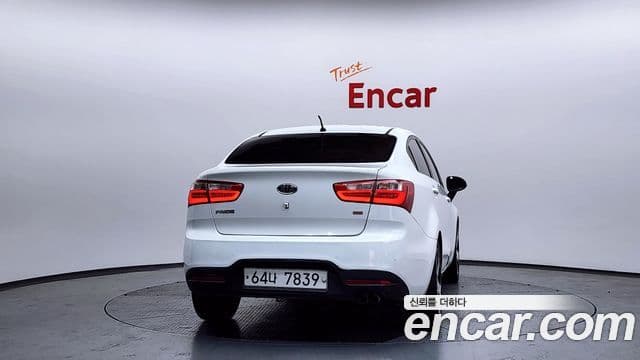 Kia All New Pride Prestige, 2012 4