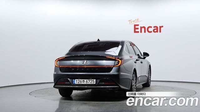 Hyundai Sonata гибрид (DN8) Premium Plus, 2022 4
