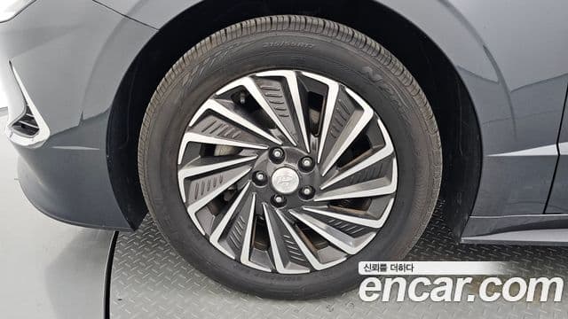 Hyundai Sonata гибрид (DN8) Premium Plus, 2022 все фото