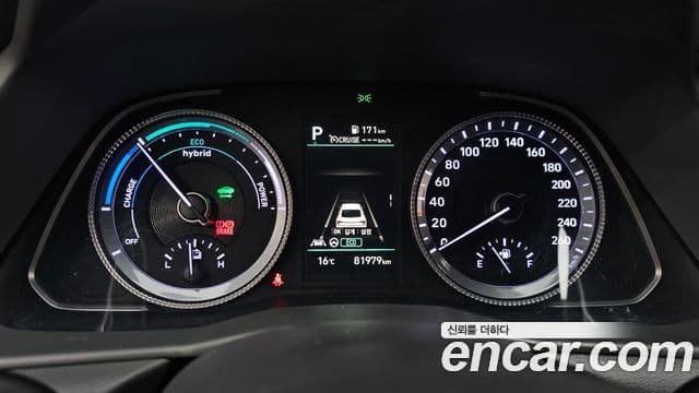 Hyundai Sonata гибрид (DN8) Premium Plus, 2022 8