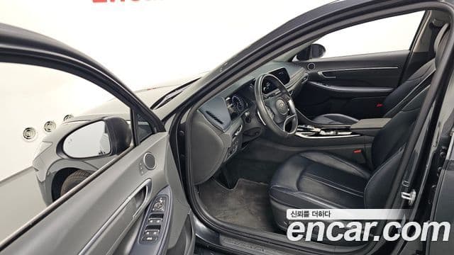 Hyundai Sonata гибрид (DN8) Premium Plus, 2022 10