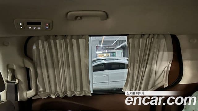 Kia Carnival 4세대 Signature, 2022 11