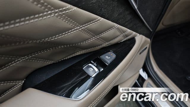 Kia K8 гибрид Signature, 2022 19