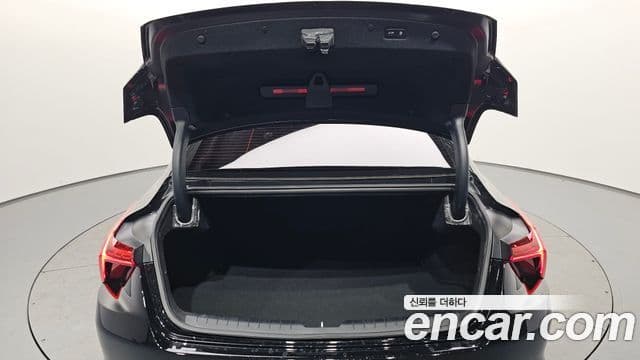 Kia K8 гибрид Signature, 2022 20