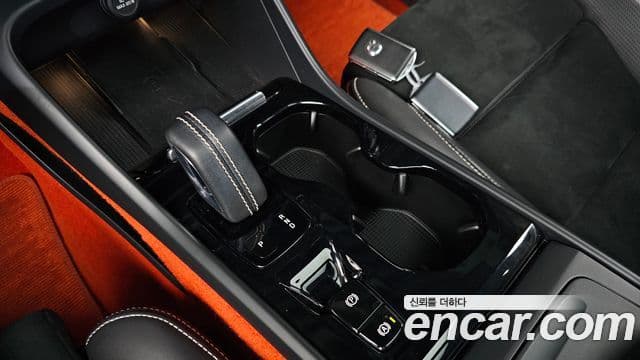 Volvo XC40 T4 R-Design, 2020 9