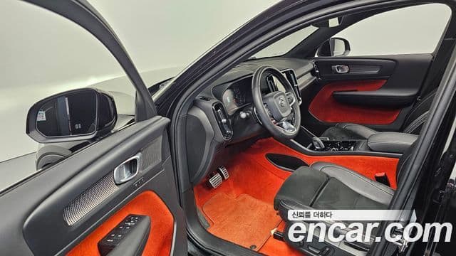 Volvo XC40 T4 R-Design, 2020 10