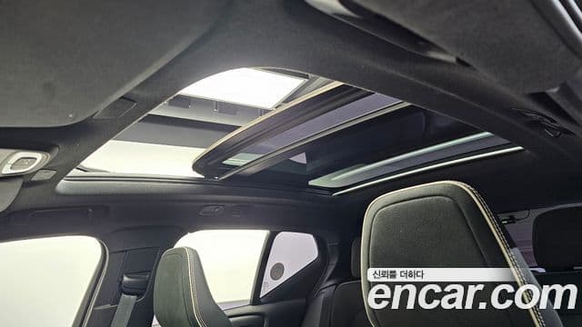 Volvo XC40 T4 R-Design, 2020 19