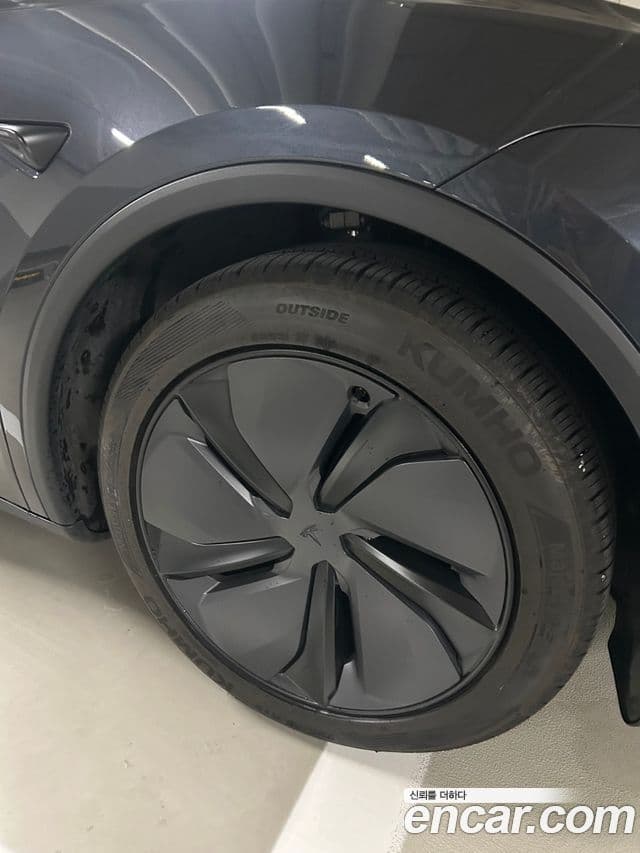 Tesla модель Y Long Range AWD, 2025 все фото