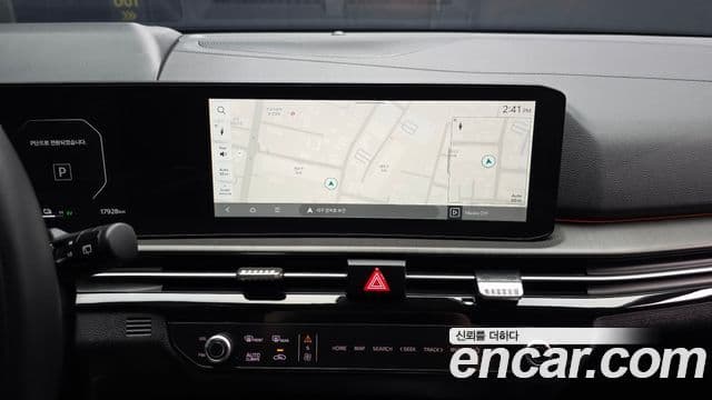 Kia The / новый New Sportage 5세대 гибрид Signature X Line, 2025 14