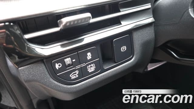 Kia The / новый New Sportage 5세대 гибрид Signature X Line, 2025 17