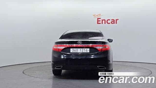 Hyundai Grandeur HG гибрид Premium, 2015 4