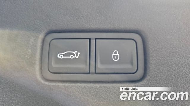 Genesis GV80 купе чёрный, 2025 20