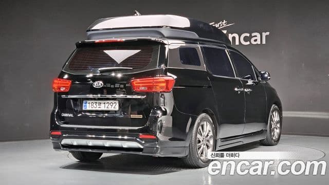 Kia The / новый New Carnival VIP, 2019 2