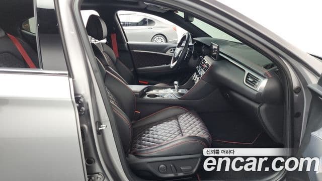 Genesis The / новый New G70, 2021 11