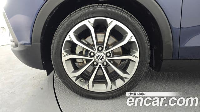 KG모빌리티(SsangYong) Tivoli Air дизель RX 4WD, 2017 все фото