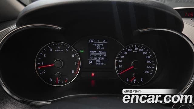 Kia K3 Trendy, 2013 8