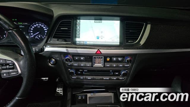 Genesis G80 Sport, 2017 14