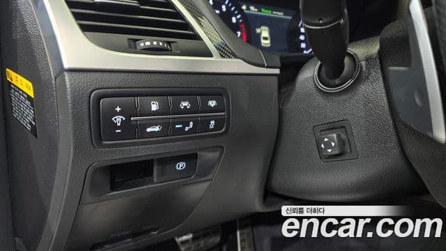 Genesis G80 Sport, 2017 16