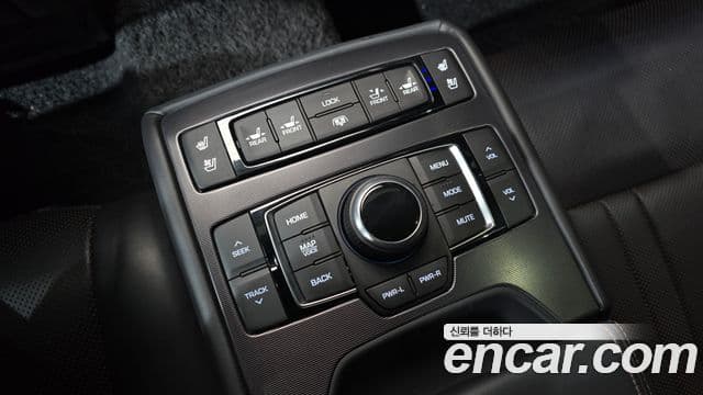 Genesis G80 Sport, 2017 17