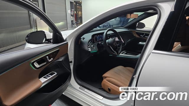 Mercedes-Benz E-класс W214 Avantgarde, 2025 10