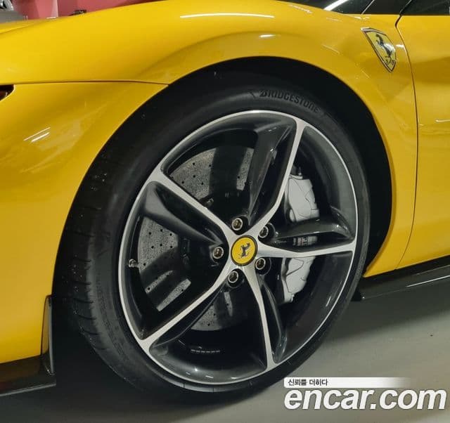 Ferrari 296 GTB 3.0 V6, 2023 все фото