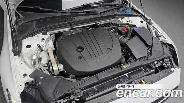 Volvo S60 3세대 B5 R-Design, 2022 6