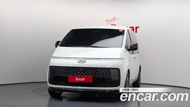 Hyundai Staria Inspiration, 2022 3