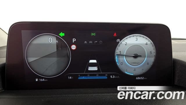 Hyundai Staria Inspiration, 2022 8