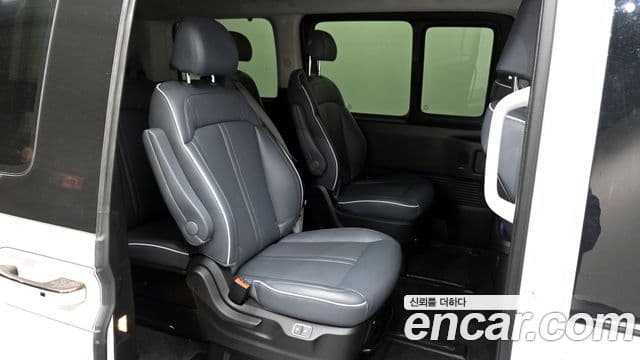 Hyundai Staria Inspiration, 2022 12