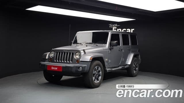 Jeep Wrangler (JK) 2.8 дизель Sahara 4도어, 2013 1