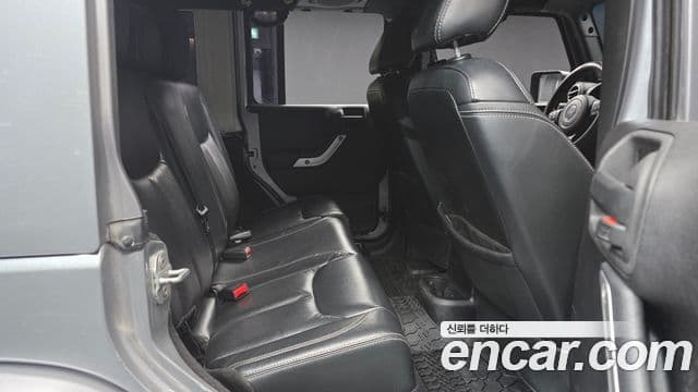 Jeep Wrangler (JK) 2.8 дизель Sahara 4도어, 2013 12