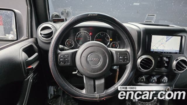 Jeep Wrangler (JK) 2.8 дизель Sahara 4도어, 2013 13