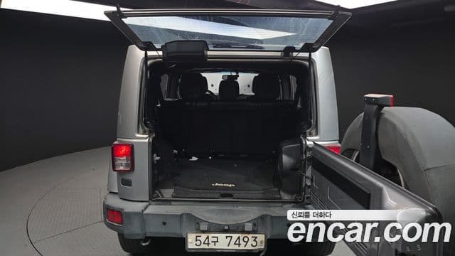 Jeep Wrangler (JK) 2.8 дизель Sahara 4도어, 2013 20