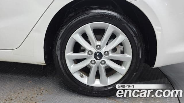 Kia The / новый New K3 Trendy, 2017 все фото