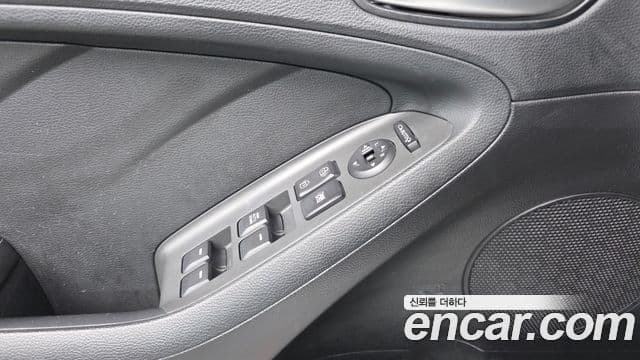 Kia The / новый New K3 Trendy, 2017 12