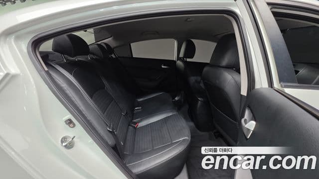 Kia The / новый New K3 Trendy, 2017 19