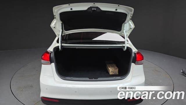 Kia The / новый New K3 Trendy, 2017 20