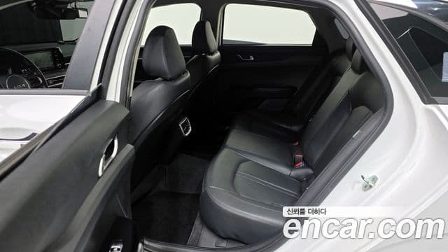 Kia K5 3세대 Standard, 2022 20