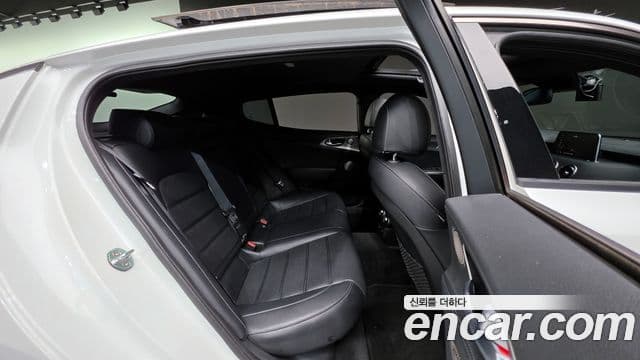 Kia 스팅어 Platinum, 2019 18