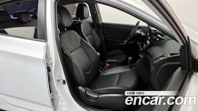 Hyundai Accent(новый кузов / новое поколение) Modern, 2019 12