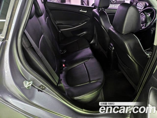 Hyundai Accent(новый кузов / новое поколение) Modern, 2016 12