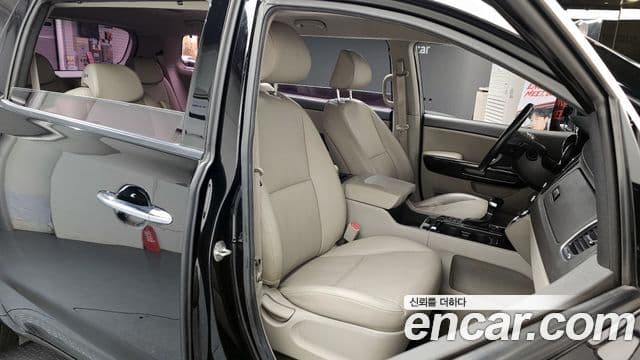 Kia All New Carnival Prestige, 2018 12