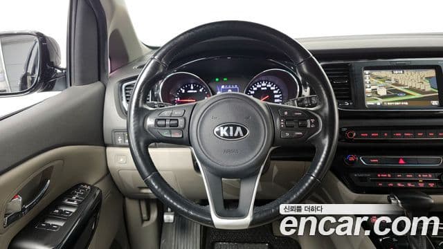 Kia All New Carnival Prestige, 2018 13